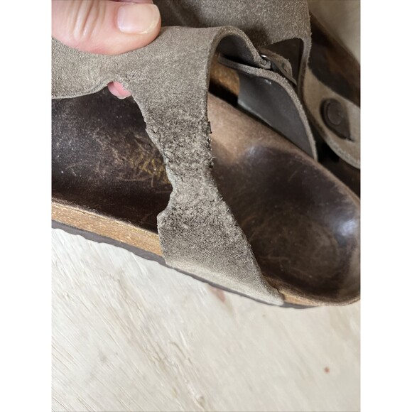 Birkenstock Womens Gizeh Size 38 US 7.5 approx shoe Sandal Cork Floor - Picture 8 of 14